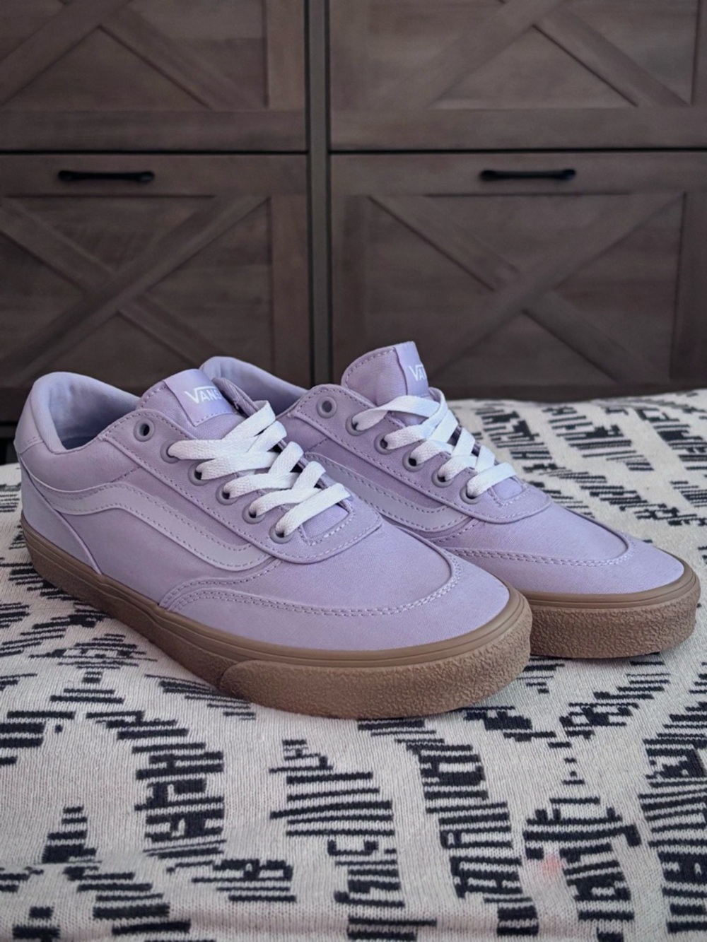 NWT Vans Brooklyn Ls Low-top Sneakers Womens size 9.5